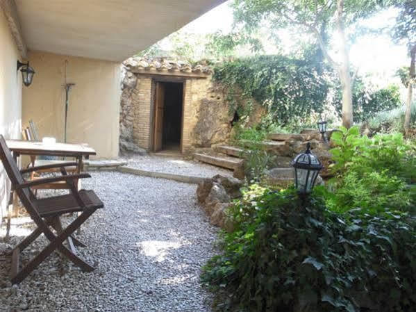 Hostal Pago de Tharsys Requena Exterior foto